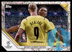 2022 Topps Champions League Sparkle Dortmund's Duo #37 BVB Boys Celebrate